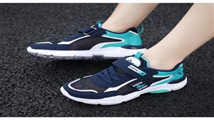 أحدث صيحات موضة أحذية الأطفال 2023 تبدأ من 100 جنيه