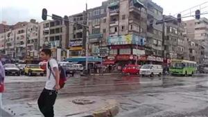 أمطار الربيع تسقط على الإسكندرية.. وسرعة الرياح تتجاوز الـ 23 كم| صور