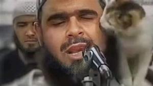 من هو الشيخ وليد مهساس الذي لفت أنظار العالم بسبب قطة؟.. معلومات لا تعرفها 