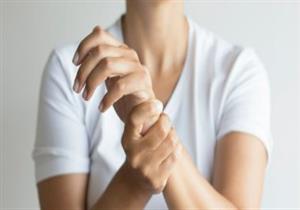 منها نقص الكالسيوم.. ظهور البقع البيضاء على الأظافر تكشف إصابتك بهذه الأمراض 