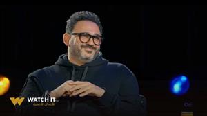 "إنفصلنا باحترام"..  أكرم حسني يتحدث عن طلاقه في  "Sold Out"