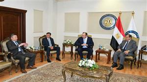 وزير البترول يبحث مع رئيس "أباتشي" خطط الشركة لزيادة أعمالها في مصر