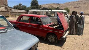 بالصور- بدء استقبال المتقدمين لمبادرة إحلال السيارات في سوهاج