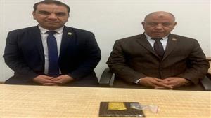 تزن نصف كيلو.. إحباط محاولة راكب تهريب سبيكة ذهب بمطار برج العرب 