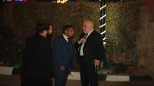 أشرف زكي يشارك في عزاء مصطفى درويش