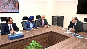 شركة هندية تدرس إنشاء مصنع للسيارات الكهربائية في مصر