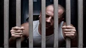   فتاة تحبس حبيبها في منزلها لمدة 3 أيام لسبب "غريب"