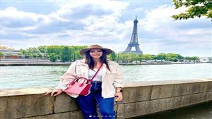 هنادي مهنا وزوجها من أمام برج إيفل في أحدث ظهور