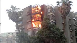 حريق في برج سكني بالعجوزة والحماية المدنية تجابه النيران