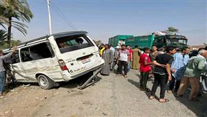  ٦ مصابين في انقلاب سيارة ميكروباص أعلى نفق أطفيح
