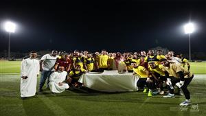  بعدما رُزق بمولود جديد.. لاعبو اتحاد جدة يحتفلون مع حجازي 