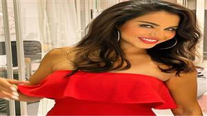 نسرين أمين وابنتها بنفس الفستان:"مستغربة فساتيني بتروح فين؟"