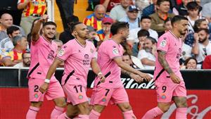 فالنسيا يدفع إسبانيول للهبوط بتعادل قاتل في الدوري الإسباني ويبقي على أماله