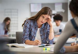 القلق من امتحانات الثانوية العامة- طبيب نفسي يقدم روشتة للتغلب عليه