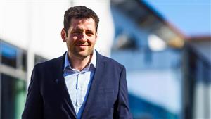 لاجئ سوري يصبح رئيس بلدية في ألمانيا