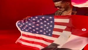 بالفيديو| طفلة تبكي في حفل محمد رمضان بأمريكا.. والأخير يقبل يدها