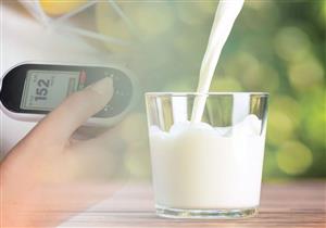 هل الحليب يرفع السكر؟