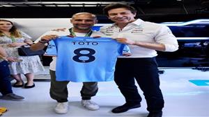 مرسيدس يحتفل بفوز السيتي بدوري الأبطال بصورة تجمع توتو وجوارديولا