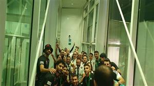 قبل السفر للمغرب.. لاعبو المنتخب يستقبلون بعثة الأهلي بالأحضان على مهبط مطار القاهرة