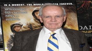 وفاة الروائي الأمريكي كورماك مكارثي عن عمر يناهز 89