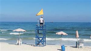 الإقبال ضعيف.. تعرف على حالة البحر في شواطئ الإسكندرية- صور