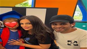 حمدي الميرغني يحتفل بتخرج ابنته من الحضانة ويعلق ساخراً: "ناقص العريس"