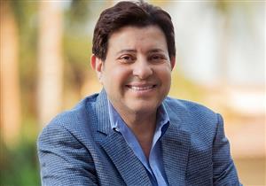 " كيس زلالي " بالذراع  هاني شاكر يكشف تفاصيل خضوعه لجراحة