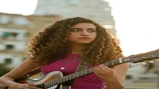 بلوك مختلف.. دنيا وائل تتألق بإطلالة جريئة