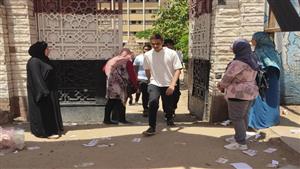 فتح أبواب اللجان الامتحانية لاستقبال طلاب الثانوية العامة لأداء امتحاني الكيمياء والجغرافيا