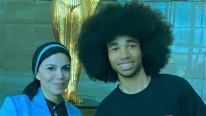 التيك توكر الألماني نويل روبنسون يصل القاهرة لزيارة المعالم السياحية