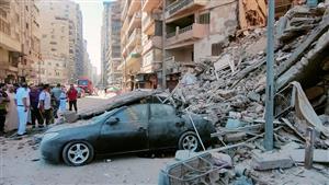 أعمال تعلية وراء الحادث.. النيابة تصدر قرارا بضبط مقاول عقار الإسكندرية المنهار 