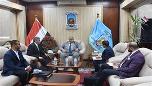 رئيس جامعة الأقصر يبحث التعاون المشترك مع وفد الهيئة العربية للتصنيع (صور)