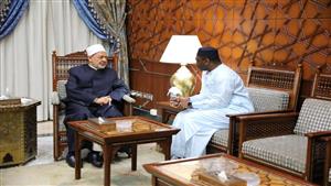 شيخ الأزهر يستقبل الأمين العام لمجمع الفقه الإسلامي الدولي