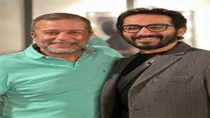 شريف منير يكشف عن زيارته لأحمد حلمي بكواليس مسرحية "ميمو" في جدة
