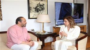 علي الحجار عن مدحت صالح: "واخد مشروعي 100 سنة غنا كوبي بيست"- فيديو