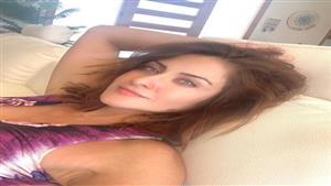 كنزي دياب بـ فستان قصير وسارة سلامة بالكاجوال.. 10 لقطات لنجوم الفن في 24 ساعة