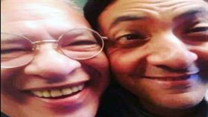 فتحي عبد الوهاب يعلق على "السيلفي" الشهير: "الموضوع جه صدفة والناس أدمنته"