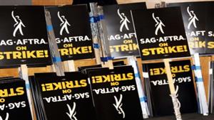 فريق "أوبنهايمر" و"ديدبول" ينضمان لإضراب "Sag-Aftra" نقابة الممثلين في هوليوود