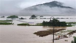 التغيير المناخي.. فيضانات جارفة تجتاح كوريا الجنوبية وتخلف قتلى