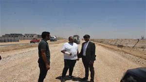 رئيس جهاز القاهرة الجديدة: تنفيذ مشروعات تطوير ورفع كفاءة محاور الطرق