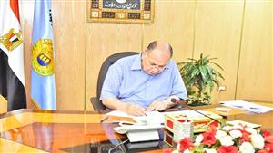 بحد أدنى 245 درجة.. محافظ أسيوط يعتمد تنسيق القبول بالصف الأول الثانوى العام 