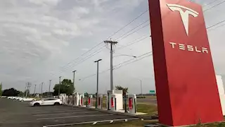 تسلا تطرح تحديثا لإصلاح 1.2 مليون سيارة في الصين لهذا السبب؟