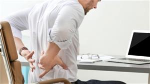 احذر الجلوس المستمر واستخدام الأجهزة الإلكترونية.. هذا ما يحدث