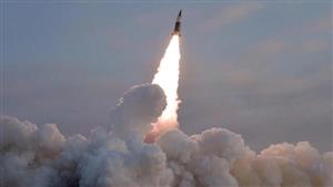 القيادة المركزية الأمريكية: إطلاق صاروخ باليستي باتجاه ممر الشحن الدولي شمال باب المندب