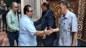 بالصور| سامي مغاوري وخالد جلال وعلي الحجار في عزاء شوقي حجاب 