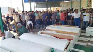 15 نعشا في جنازة واحدة ببورسعيد.. ما القصة؟ - صور