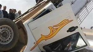   بينهم أب وابنه.. 7 مصابين في انقلاب سيارة ربع نقل بطريق الضبعة