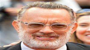 توم هانكس يروج لكتابه الجديد على طريقة الاسكتشات