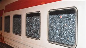 أحمد موسى عن تكسير زجاج القطارات: "مشهد يزعل"