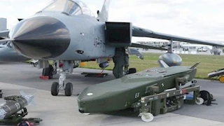 دبلوماسي أوكراني يحث المستشار الألماني المستقبلي على تسليم فوري لصواريخ "تاوروس" لكييف